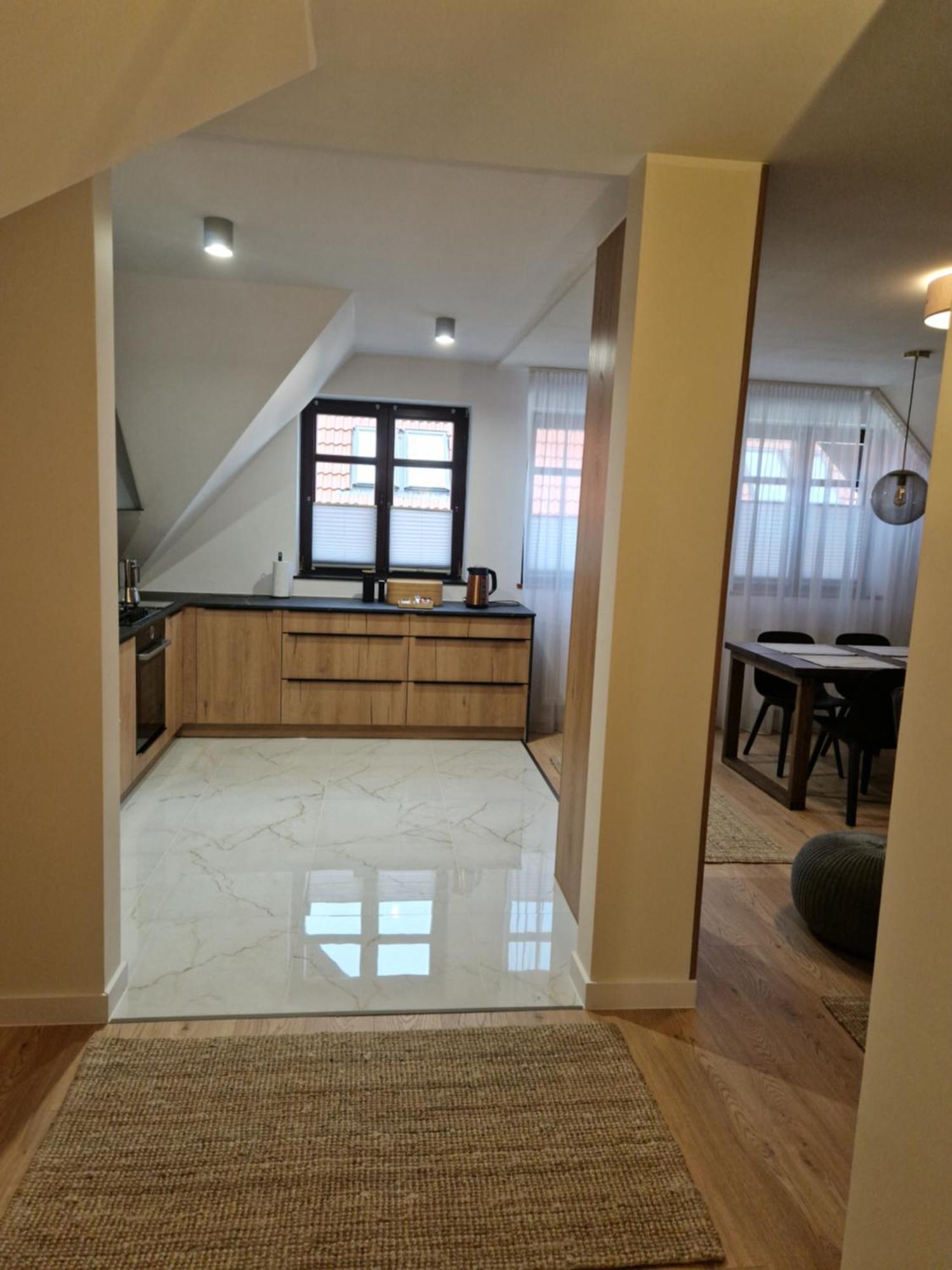 Nowodworski Apartment *